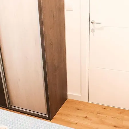 Turquoise Sparkle Apartment Belgrade