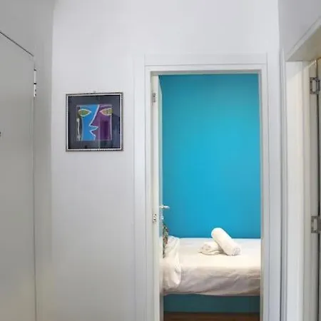 Apartment Turquoise Sparkle *